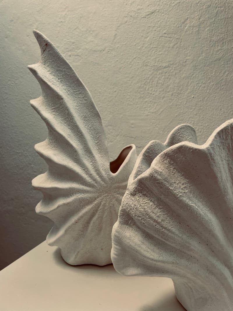 Sculptural white ceramic decor detail at Casa dos Amigos